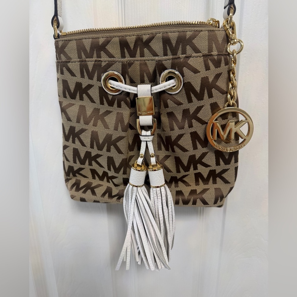 Michael Kors Camden Signature Crossbody Bag - EUC White Tassels
